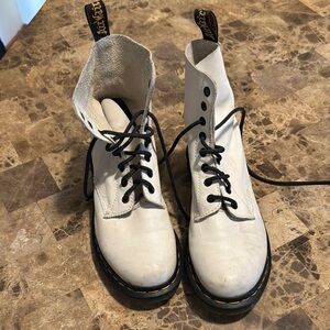 White Leather Lace-Up Doc Martens 8